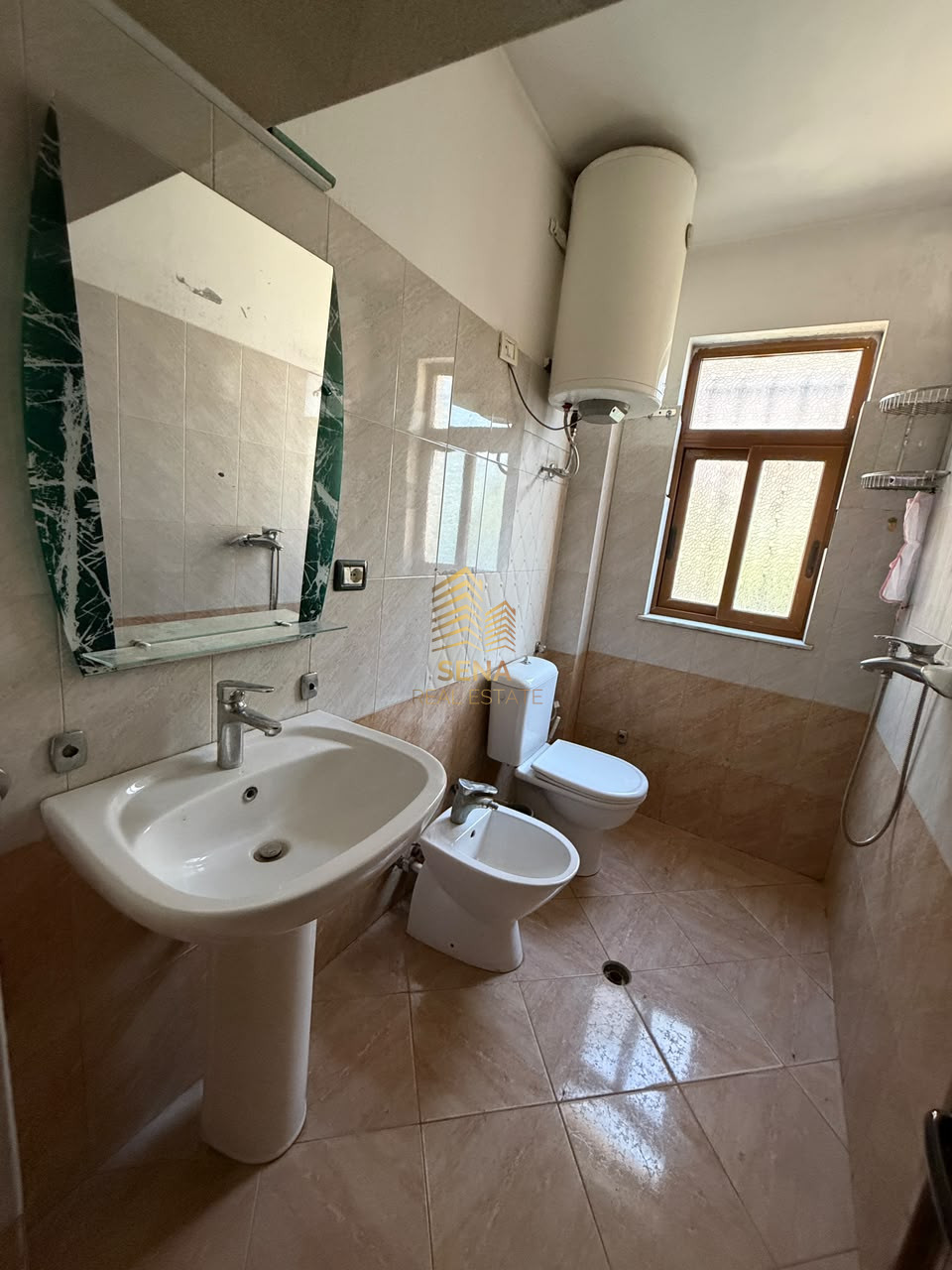 Qira, Apartament 2+1, Vasil Shanto, 70.000 Leke/Muaj