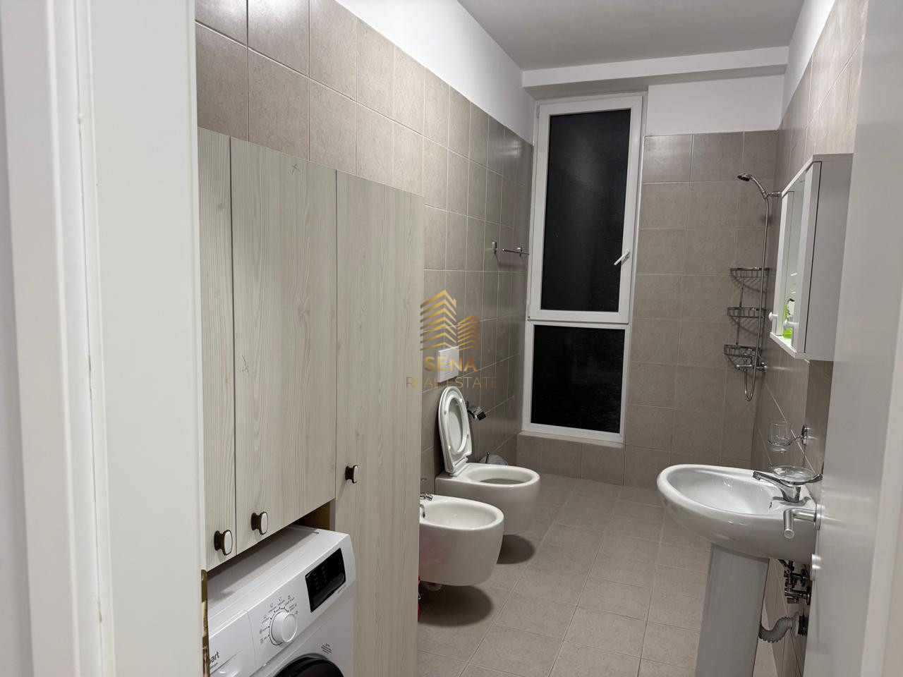 Qira, Apartament 2+1+2+Blk, Bulevardi i Ri, 80.000 Lek/muaj