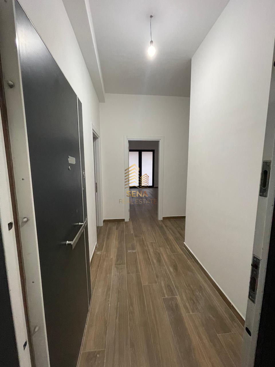 Qira, Ambient Per Biznes,2+1+blk,Kompleksi Arlis – Rruga e Dibres, 650 Euro/Muaj