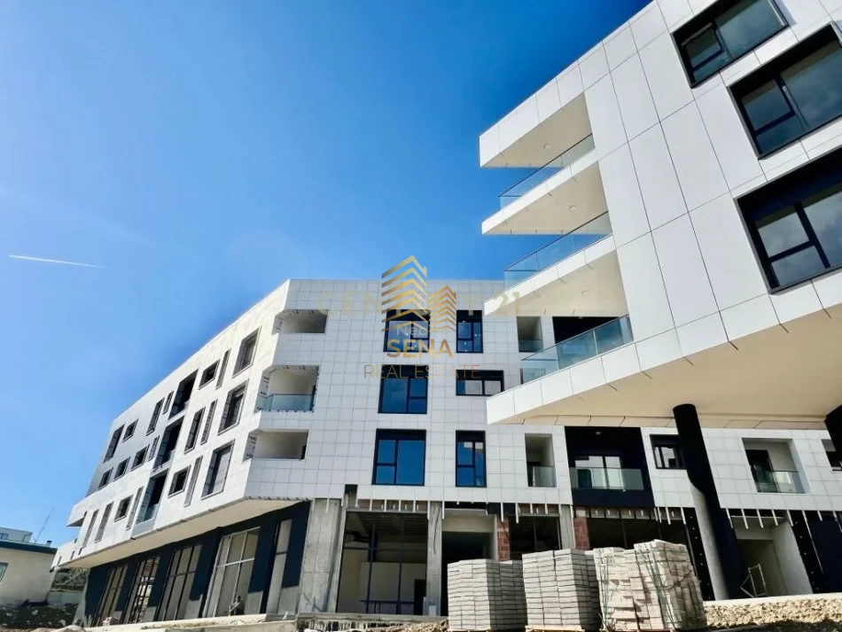 Qira, Ambient Biznesi,Open Space,Liqeni I Thate,320,000Leke
