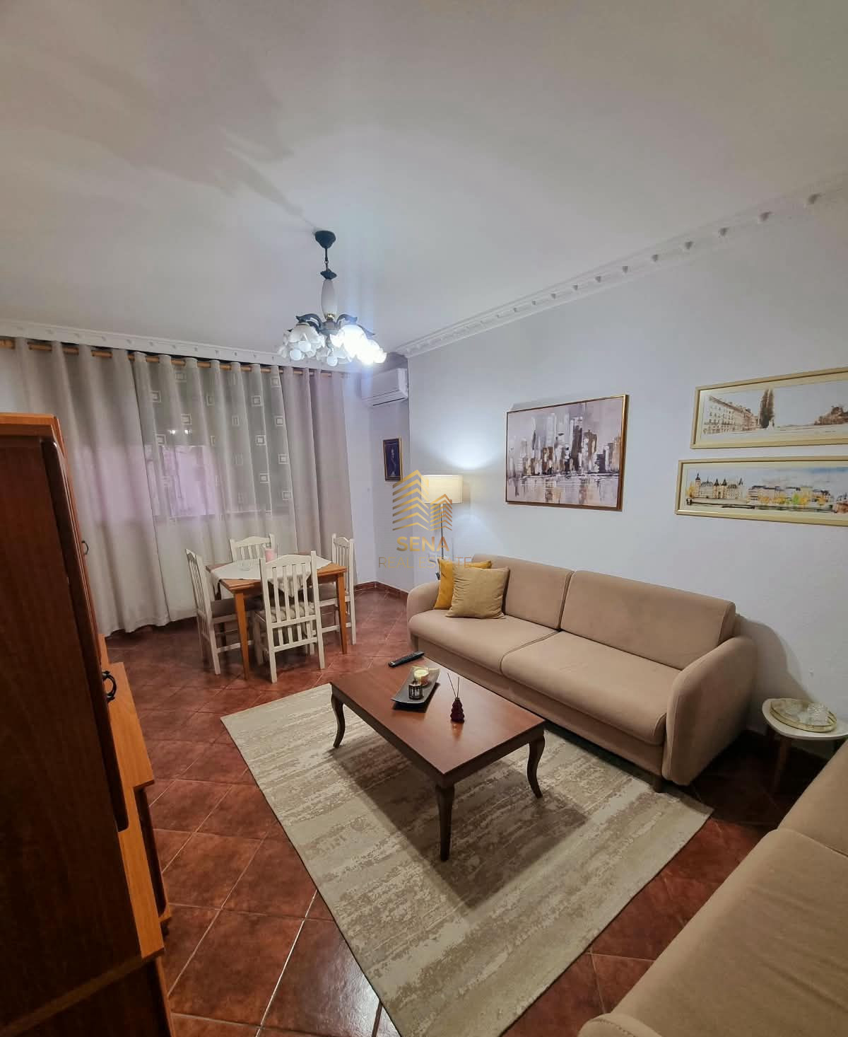 Qira, Apartament 2+1+Kuzhine e vecuar+blk, Prane Liceut – Rruga e Elbasanit, 65.000 Leke/muaj